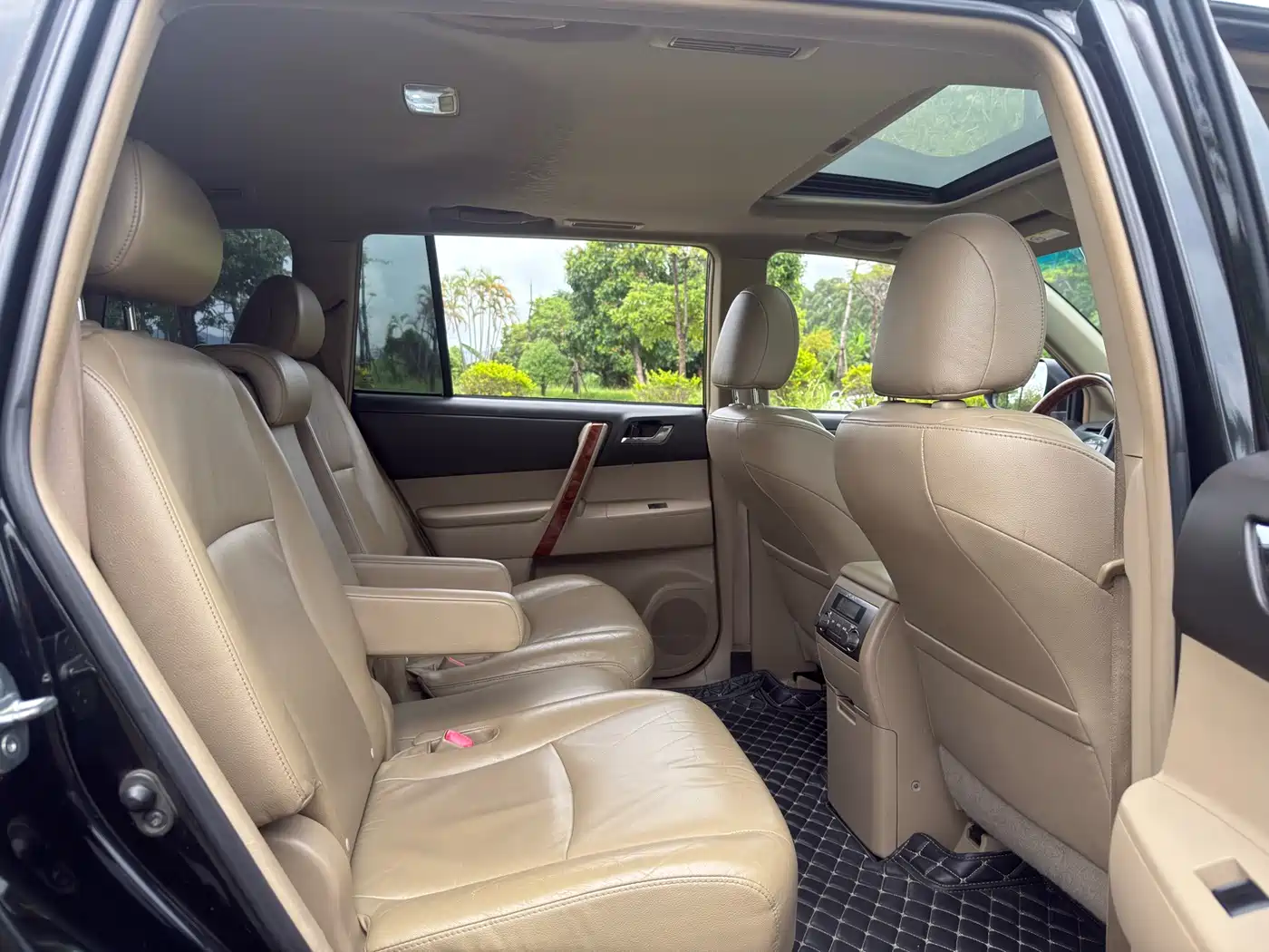 Toyota Highlander 2010 2009 3.5L 4WD 7-seater Luxury Edition