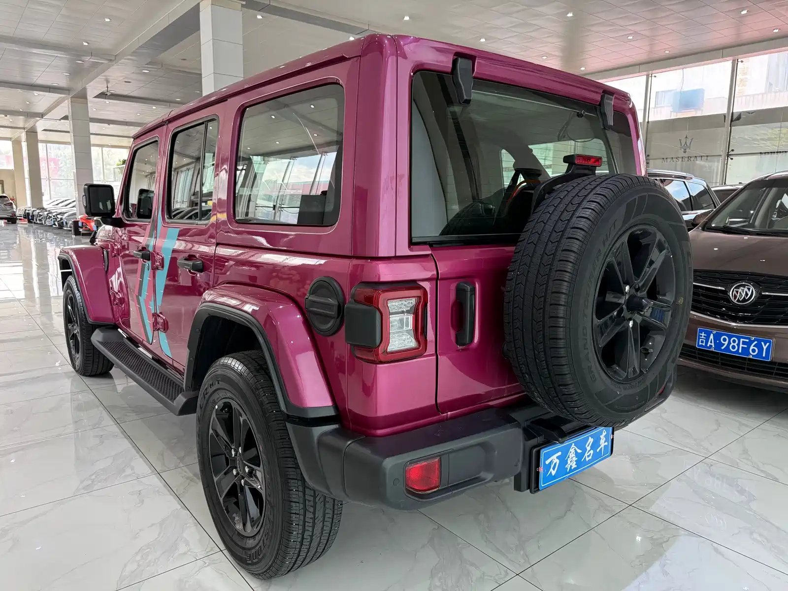 صورة 15 - Jeep Wrangler