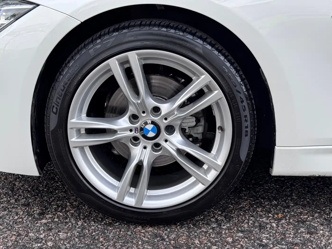 BMW 3 Series 2017 320Li M Sport фото 9