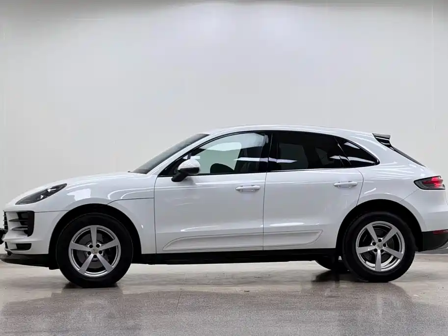 Фото 3 - Porsche Macan