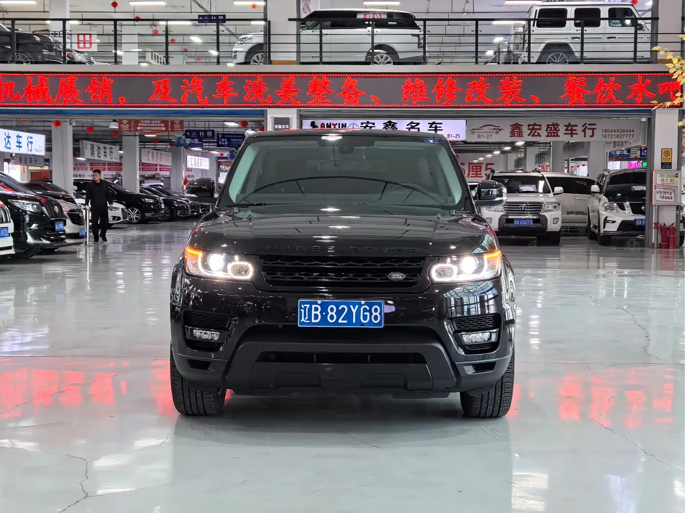 Land Rover Range Rover Sport 2014 3.0 SC V6 HSE фото 2