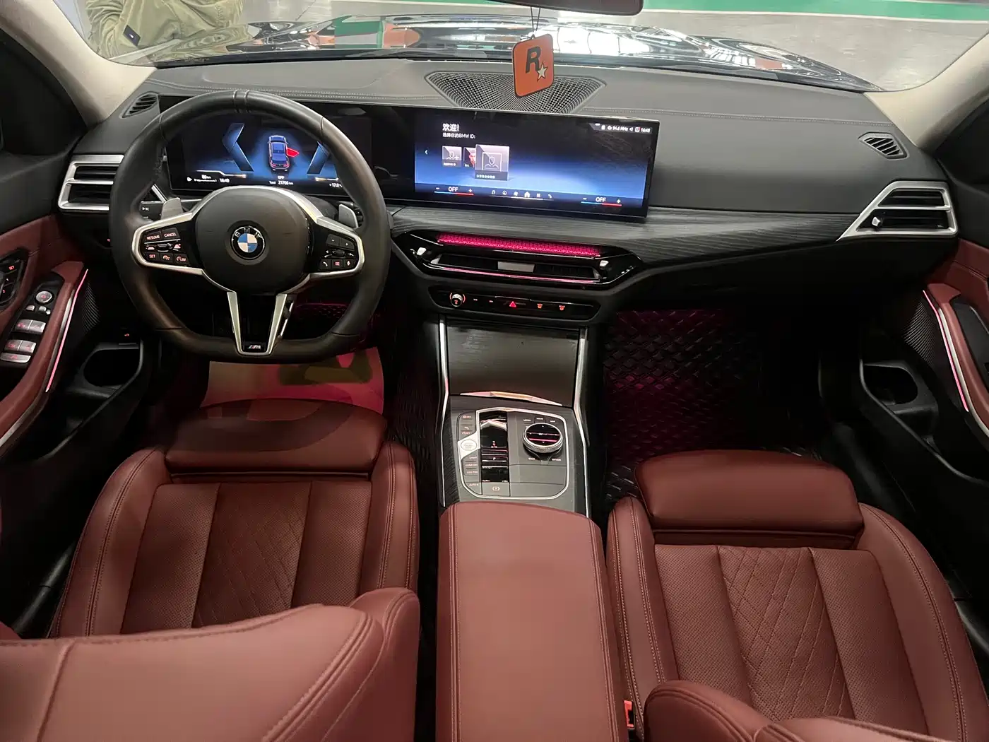 BMW 3 Series 2024 325Li M Sport Package фото 8