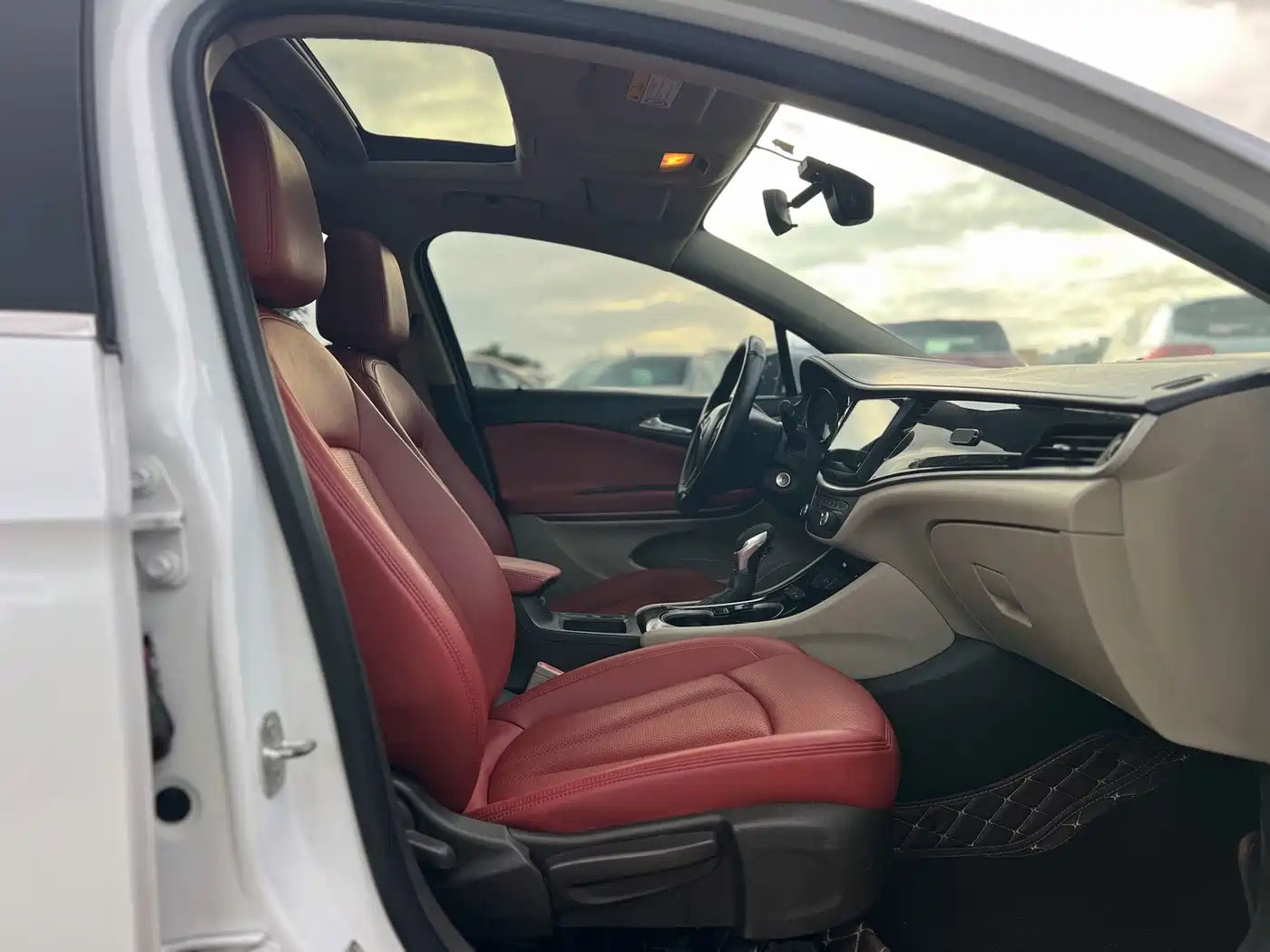 Фото 7 - Buick Verano