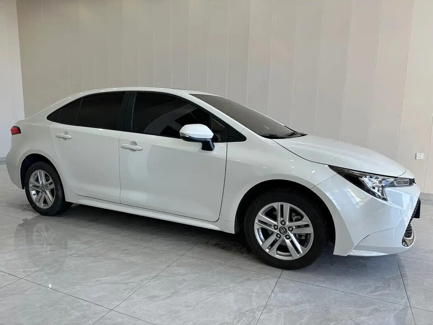 Toyota Levin 2022 185T CVT Luxury Edition фото 4