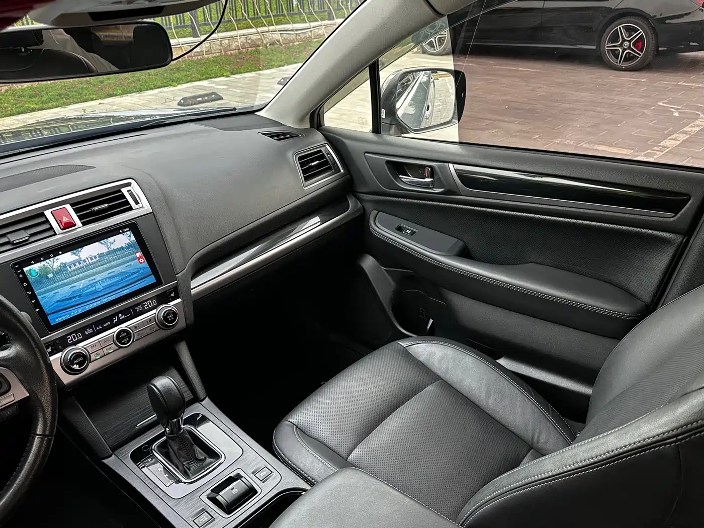 Subaru Outback 2015 2.5i Sport Navigation Edition фото 12
