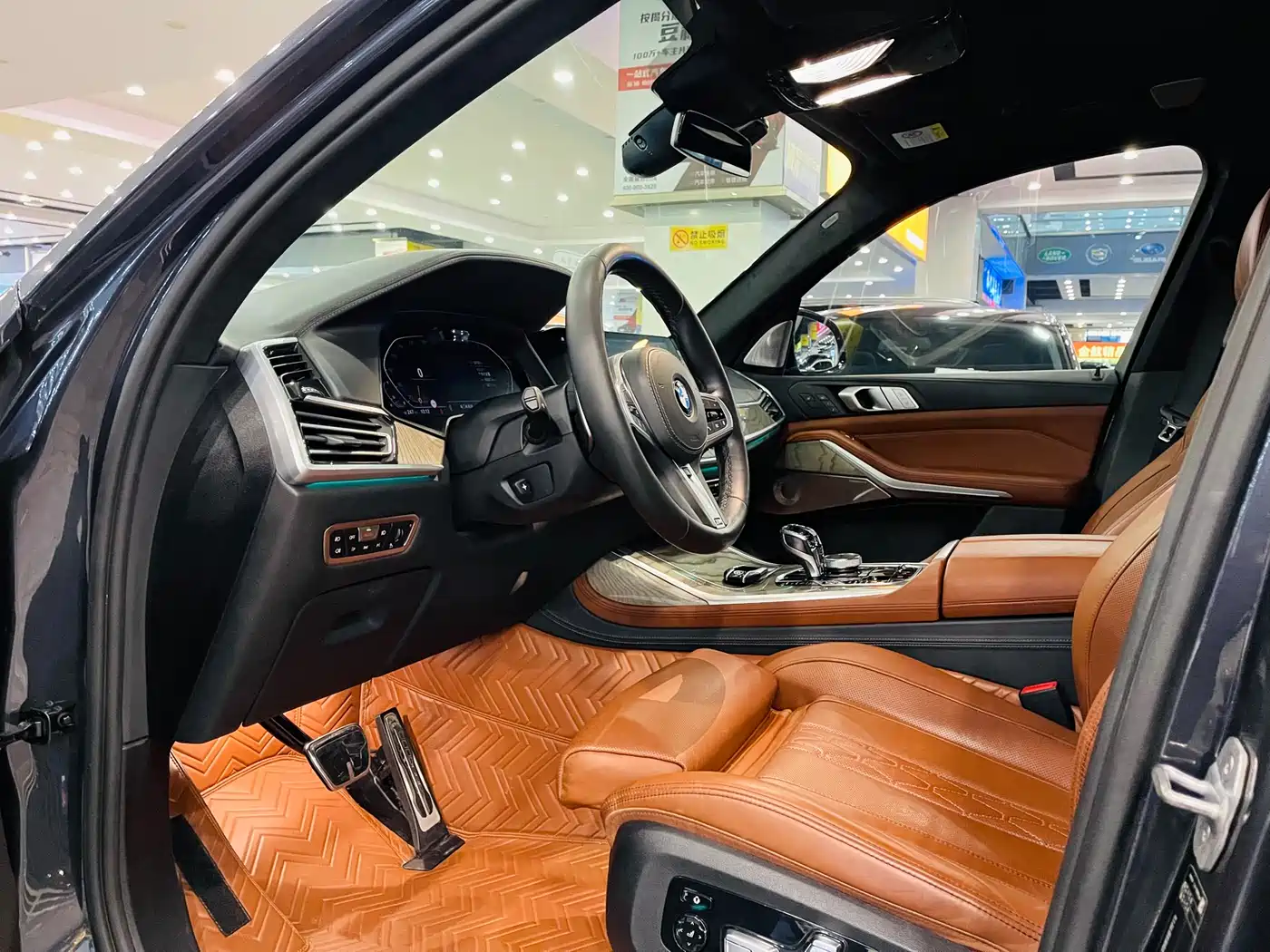 BMW X7 2020 xDrive40i Executive M Sport Package фото 3