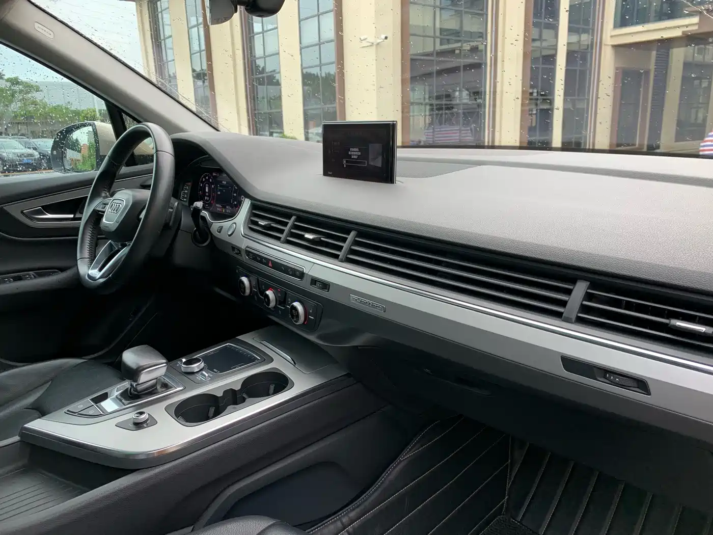 Audi Q7 2018 40 TFSI Comfort фото 28