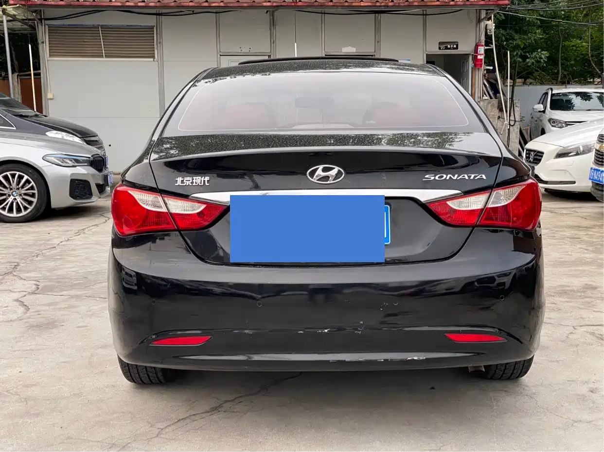 Hyundai Sonata 2011 2011 2.0L Auto Top Edition
