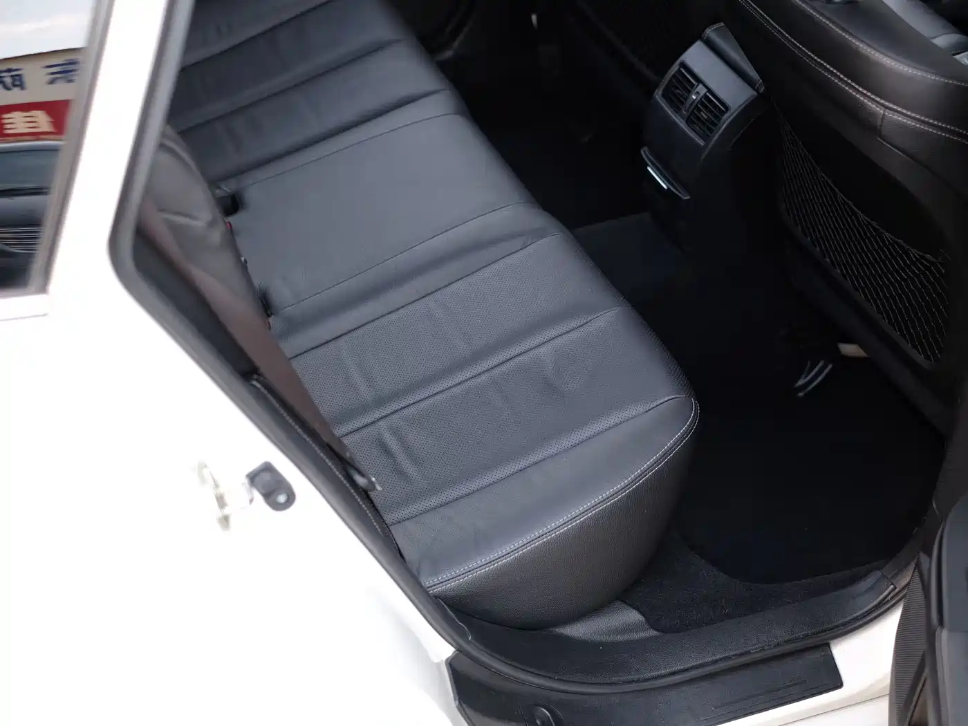 Фото 39 - Subaru Outback