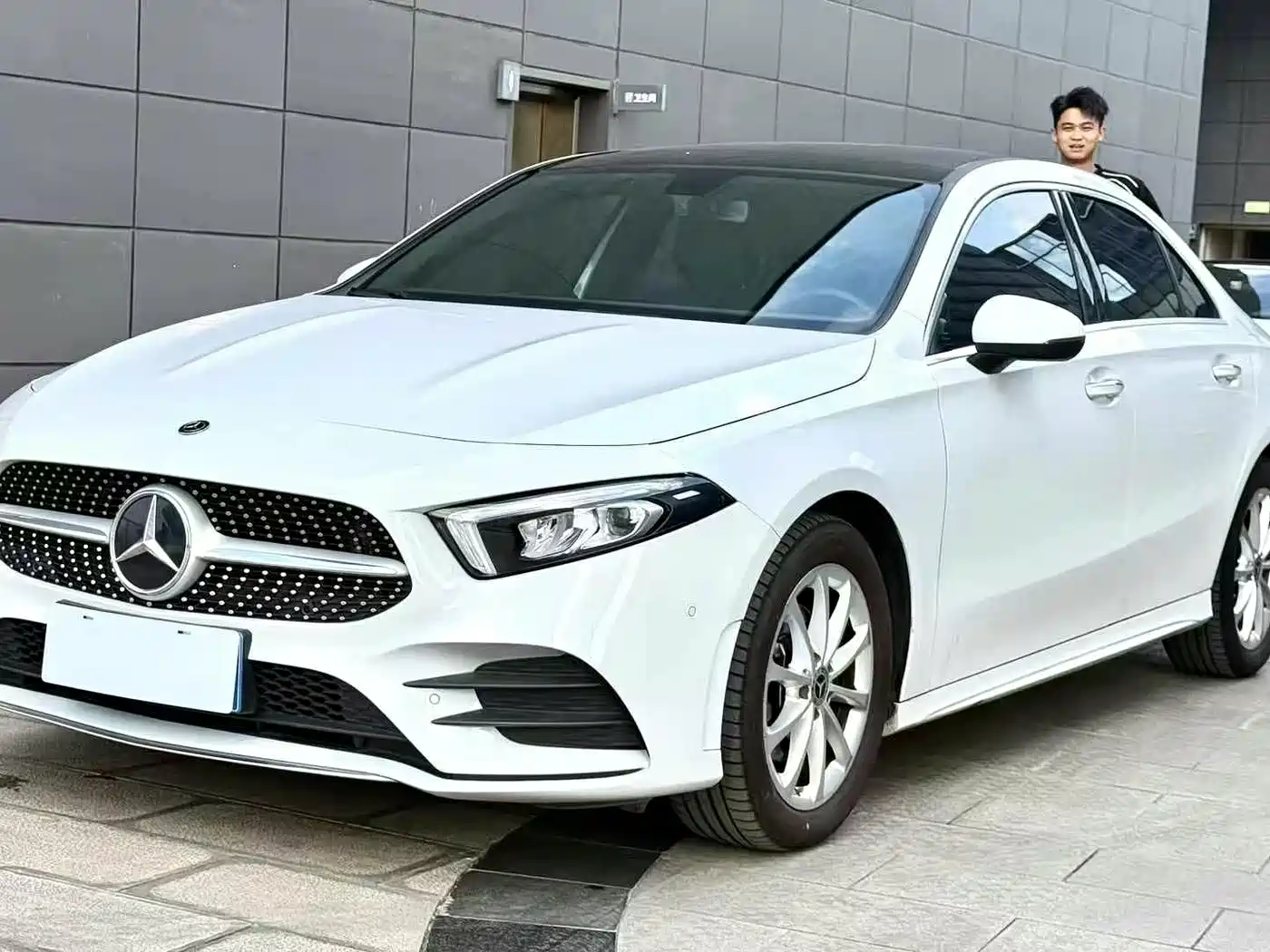 Mercedes-Benz A-Class 2021 A 200 L Sport Sedan Fashion Edition