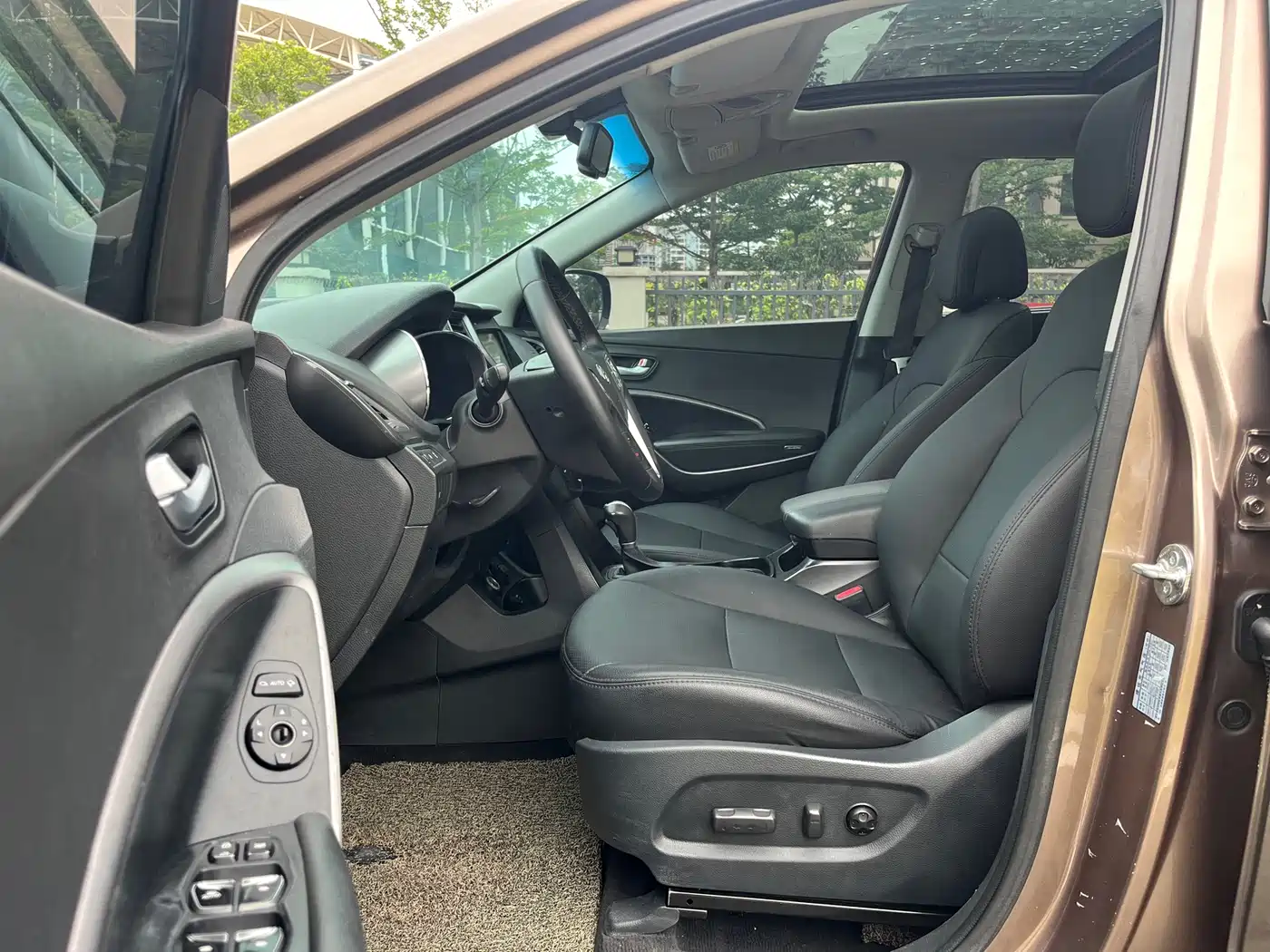 Hyundai Santa Fe 2013 Model 2.4L Automatic 2WD Smart фото 9