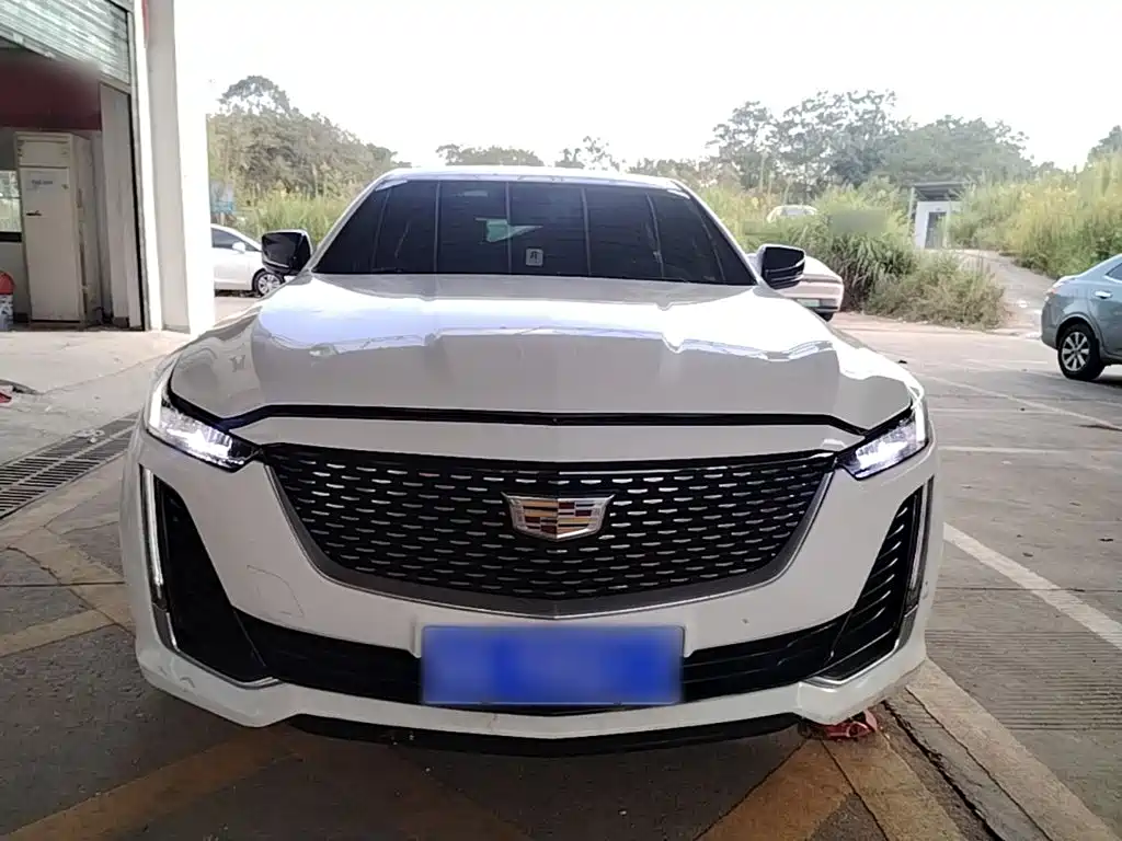 Photo 3 - Cadillac CT5