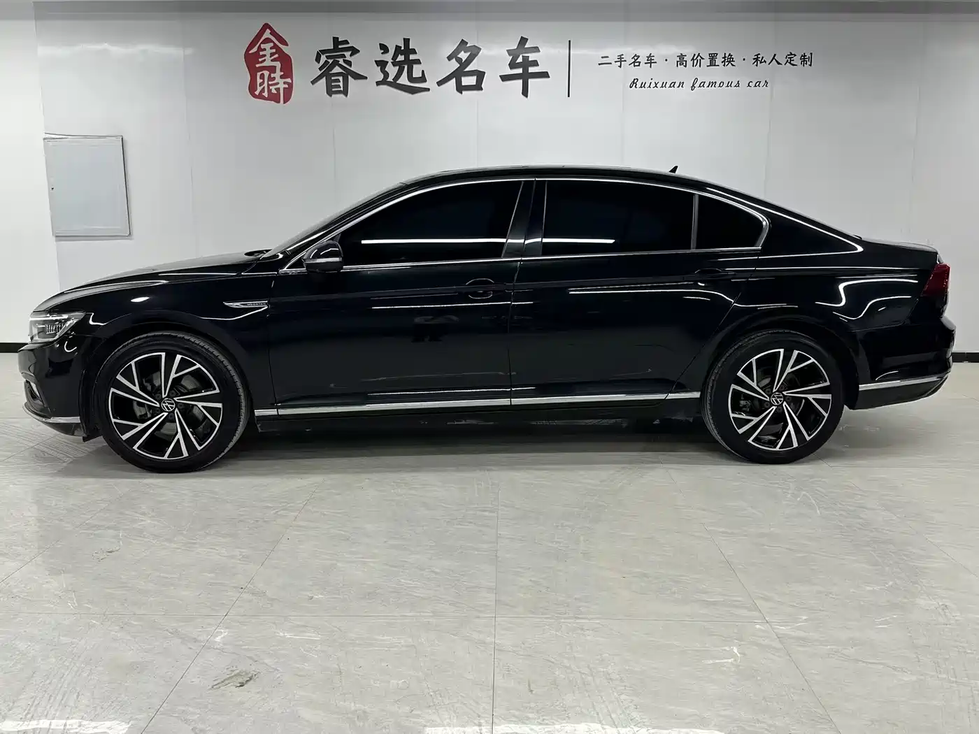 Volkswagen Magotan 2020 330TSI DSG Luxury фото 3