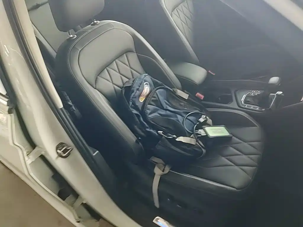 Фото 25 - Volkswagen Tiguan L PHEV
