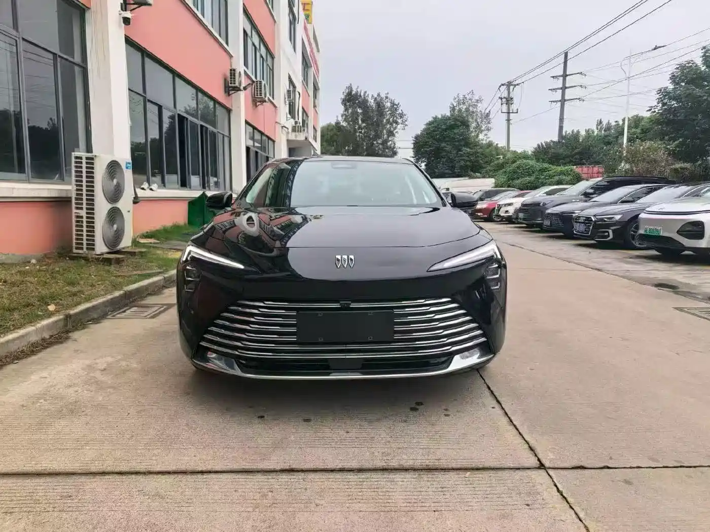 Similar car