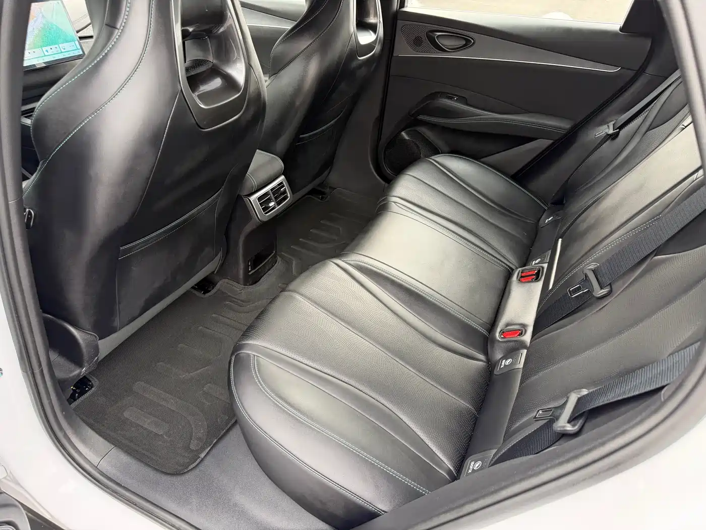 BYD Seal 06 New Energy 2025 DM-i Smart Drive Edition 120KM Luxury фото 10