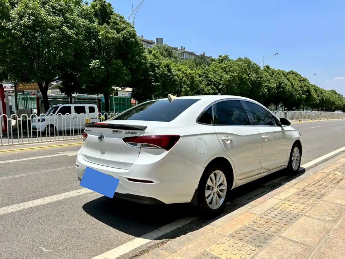 Photo 7 - Buick Excelle
