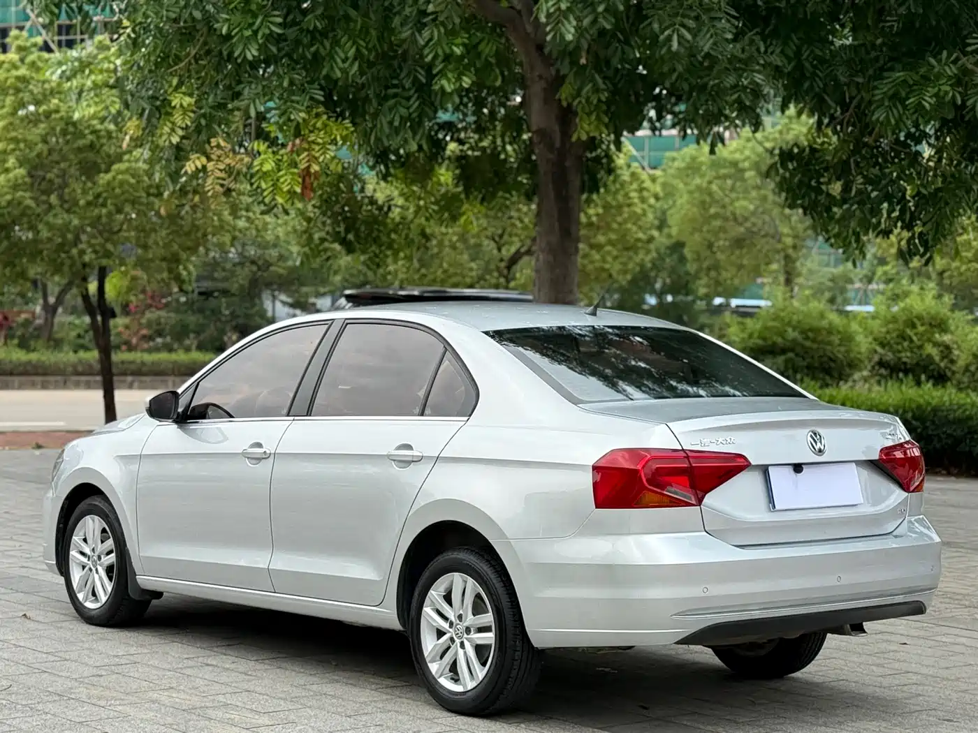 Volkswagen Jetta 2017 1.5L Automatic Comfort фото 9