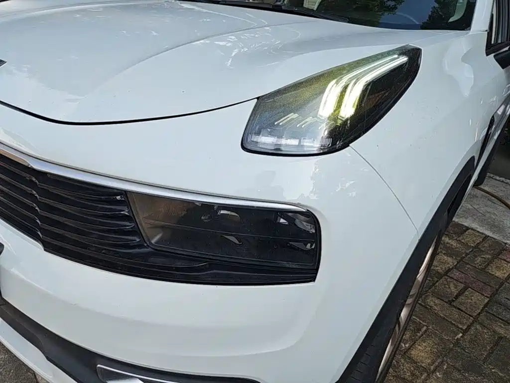 Lynk & Co 01 2018 2017 2.0T 2WD Pro Version
