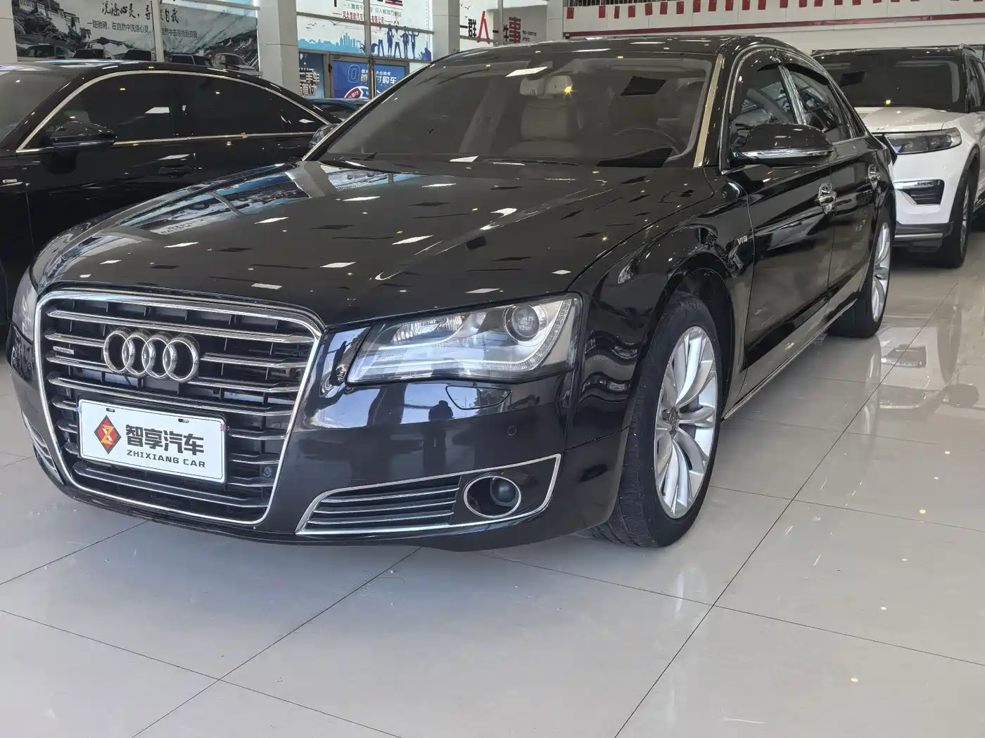 Audi A8 2011 A8L 3.0 TFSI quattro Comfort (213kW) фото 2