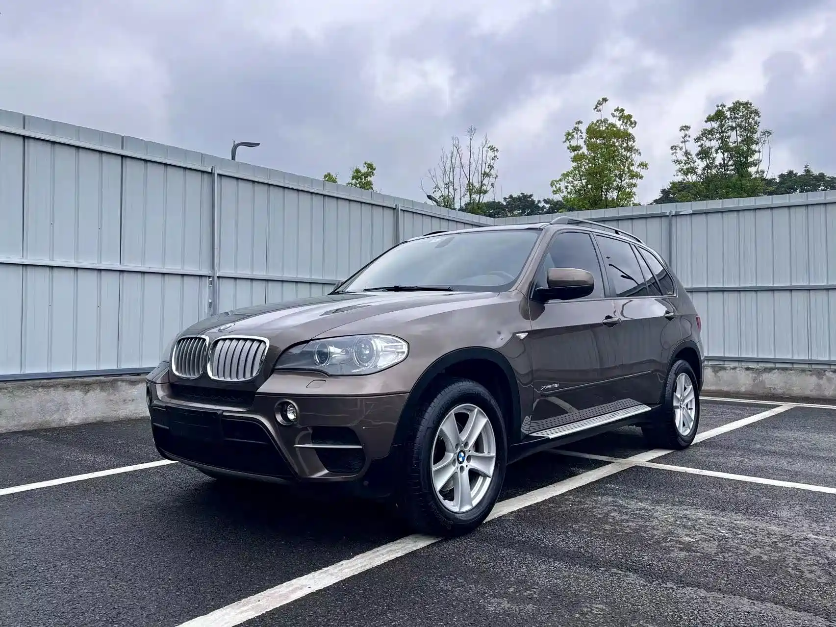 Photo 1 - BMW X5 (Import)