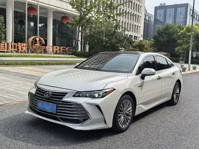  Toyota Avalon 2019 Hybrid 2.5L Limited Flagship Version China V