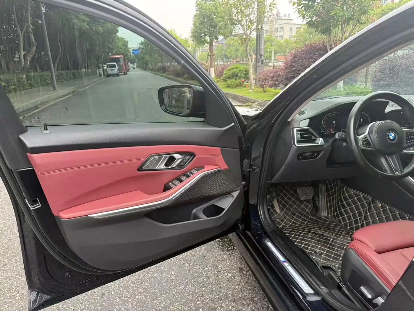 BMW 3 Series 2021 Second Facelift 325Li M Sport Package фото 8