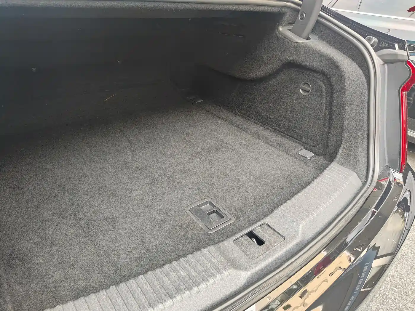 Hongqi H9 2020 2.0T Smart Connection Qi Chang Edition фото 16