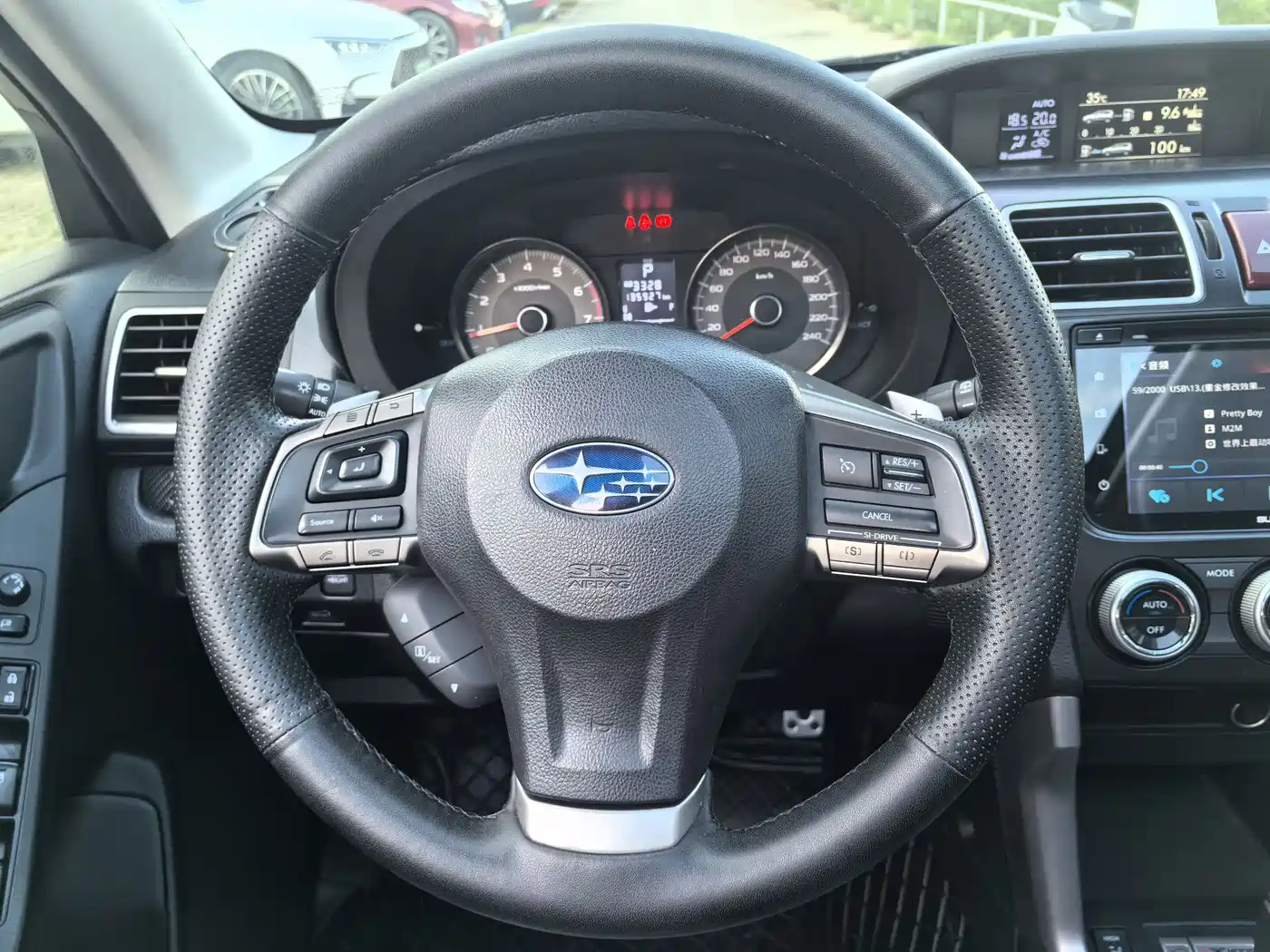 Subaru Forester 2015 2.5i Special Commemorative Edition фото 6