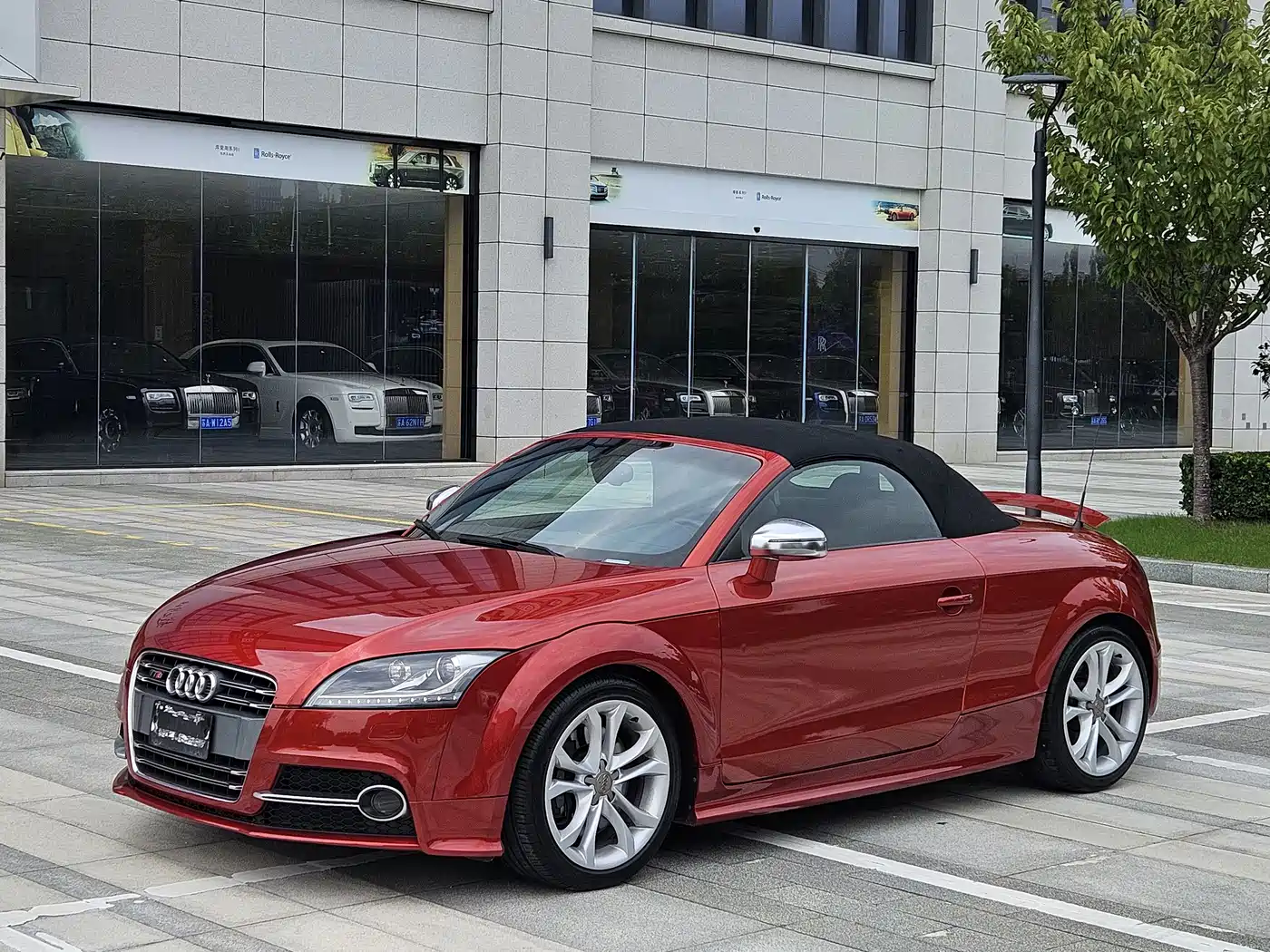 Audi TTS 2013 TTS Roadster 2.0TFSI quattro фото 8