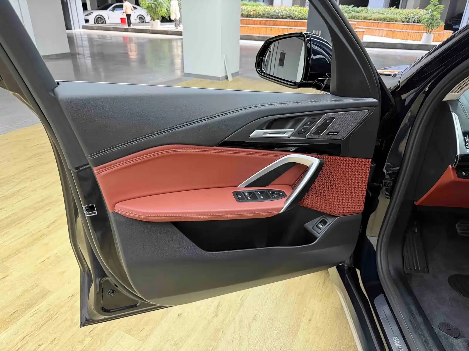 Фото 7 - BMW X1