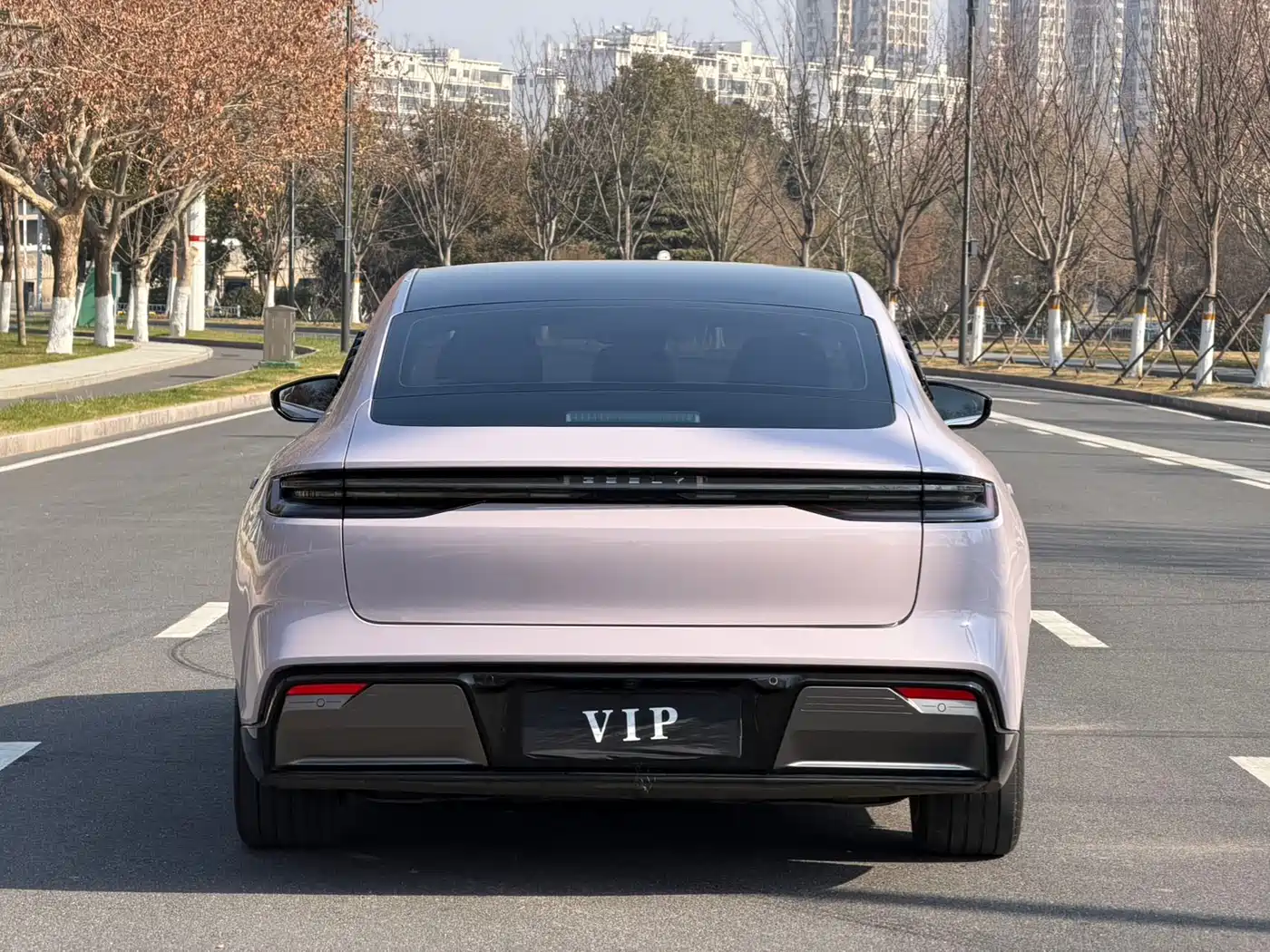 GEELY GALAXY GALAXY E8