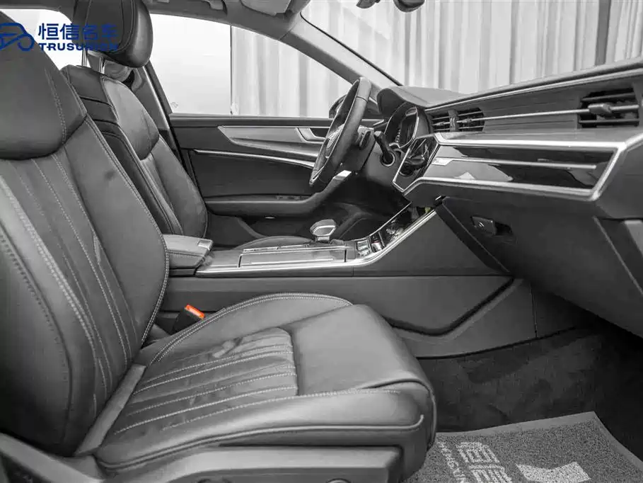 Audi A6L 2024 45 TFSI Premium Elegance фото 15