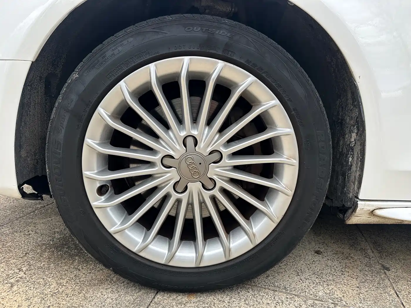 Audi A4L 2015 35 TFSI Auto Comfort фото 9
