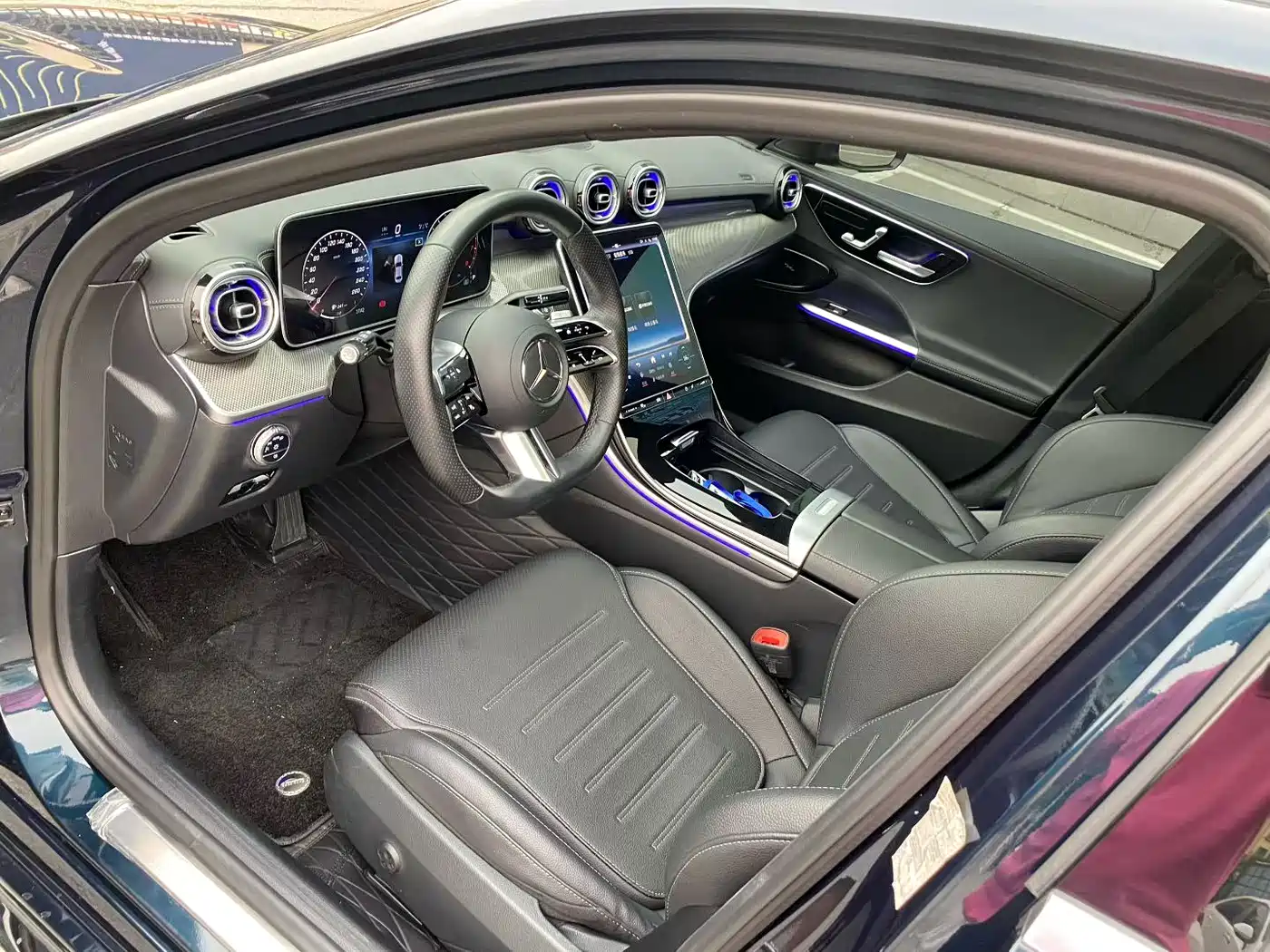 Mercedes-Benz C-Class 2023 C 260 L Sport фото 4