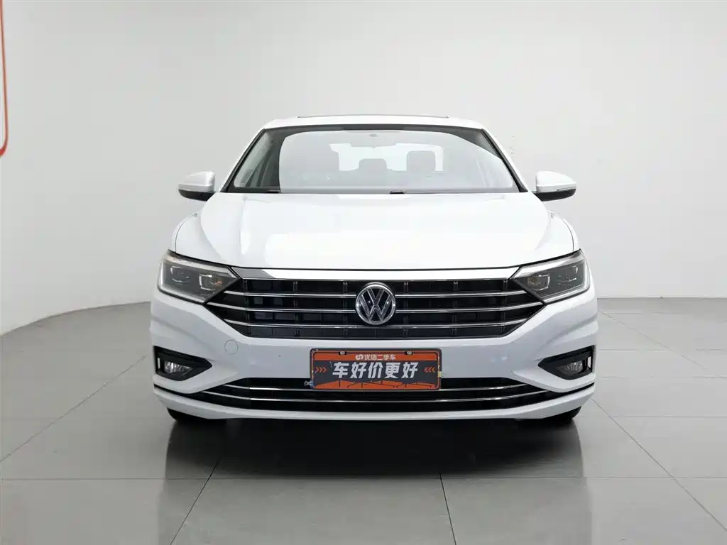 Volkswagen Sagitar 2019 200TSI DSG Comfort Edition China VI фото 3