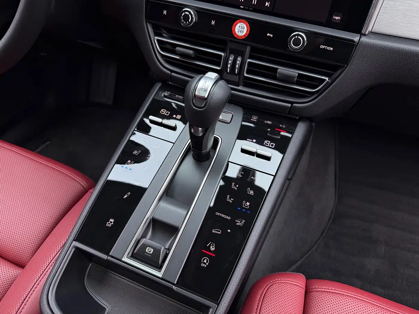 Porsche Macan 2025 2025 Macan 2.0T Dream Chaser Edition