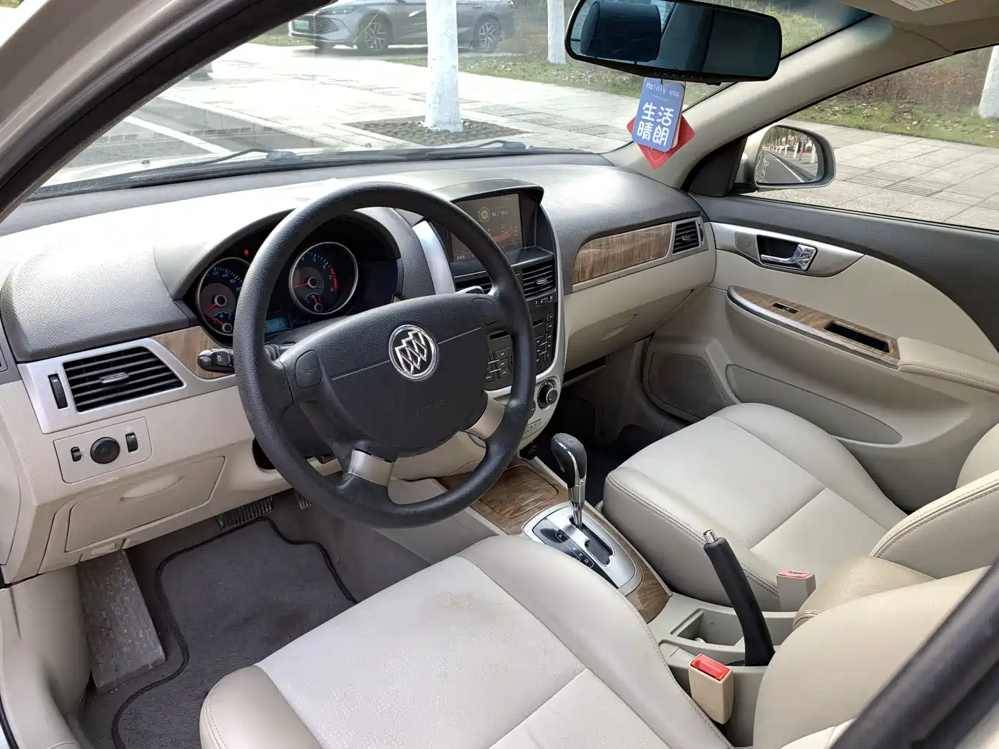 Buick Excelle 2015 1.5L Automatic Classic фото 12
