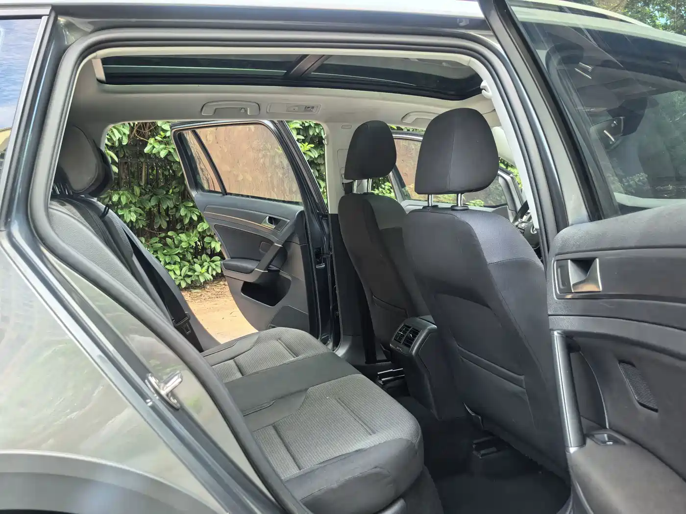 Volkswagen Golf (Import) 2020 2019 1.8TSI Wagon