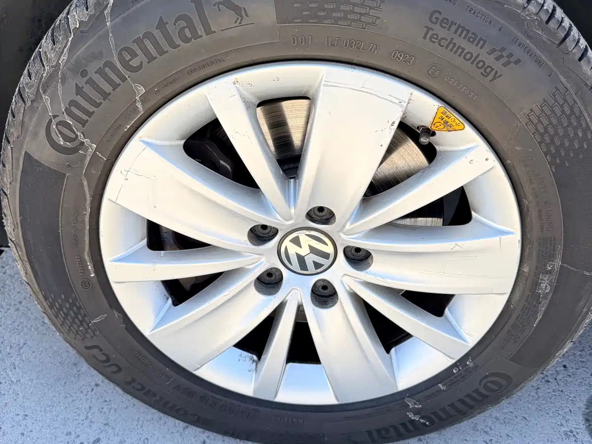 Volkswagen Sharan 2012 2.0TSI Standard Type Euro IV фото 16
