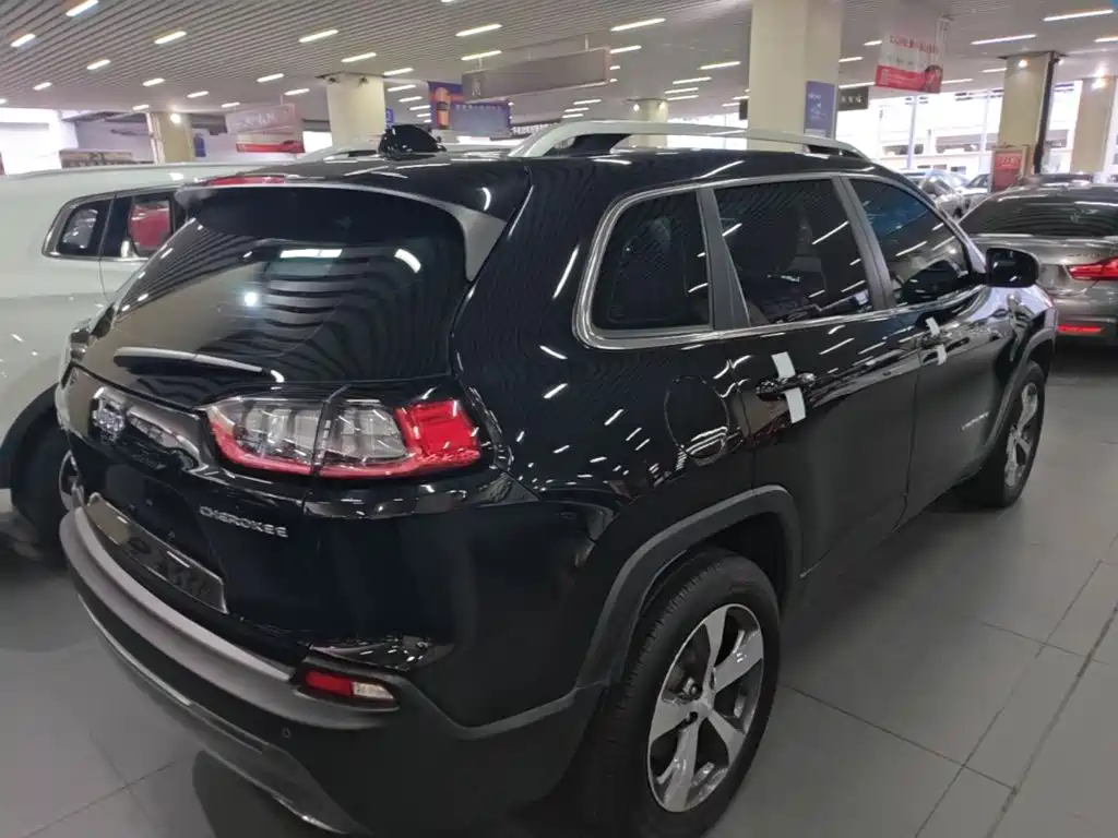 Jeep Cherokee 2021 2020 2.0T AWD Elite Edition