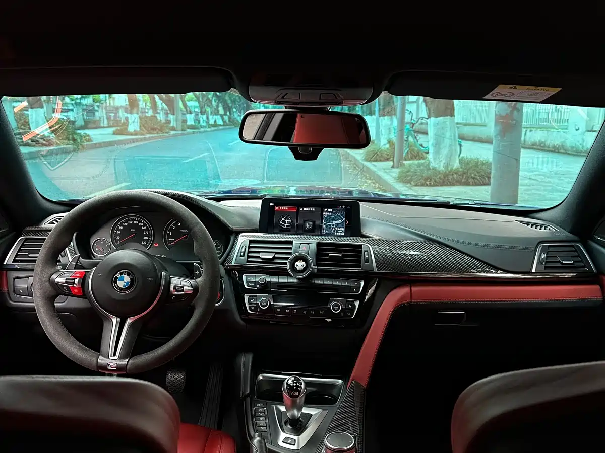 BMW M4 2018 M4 Convertible Coupe Fans Limited Edition фото 12