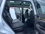 Фото 22 - Roewe RX8