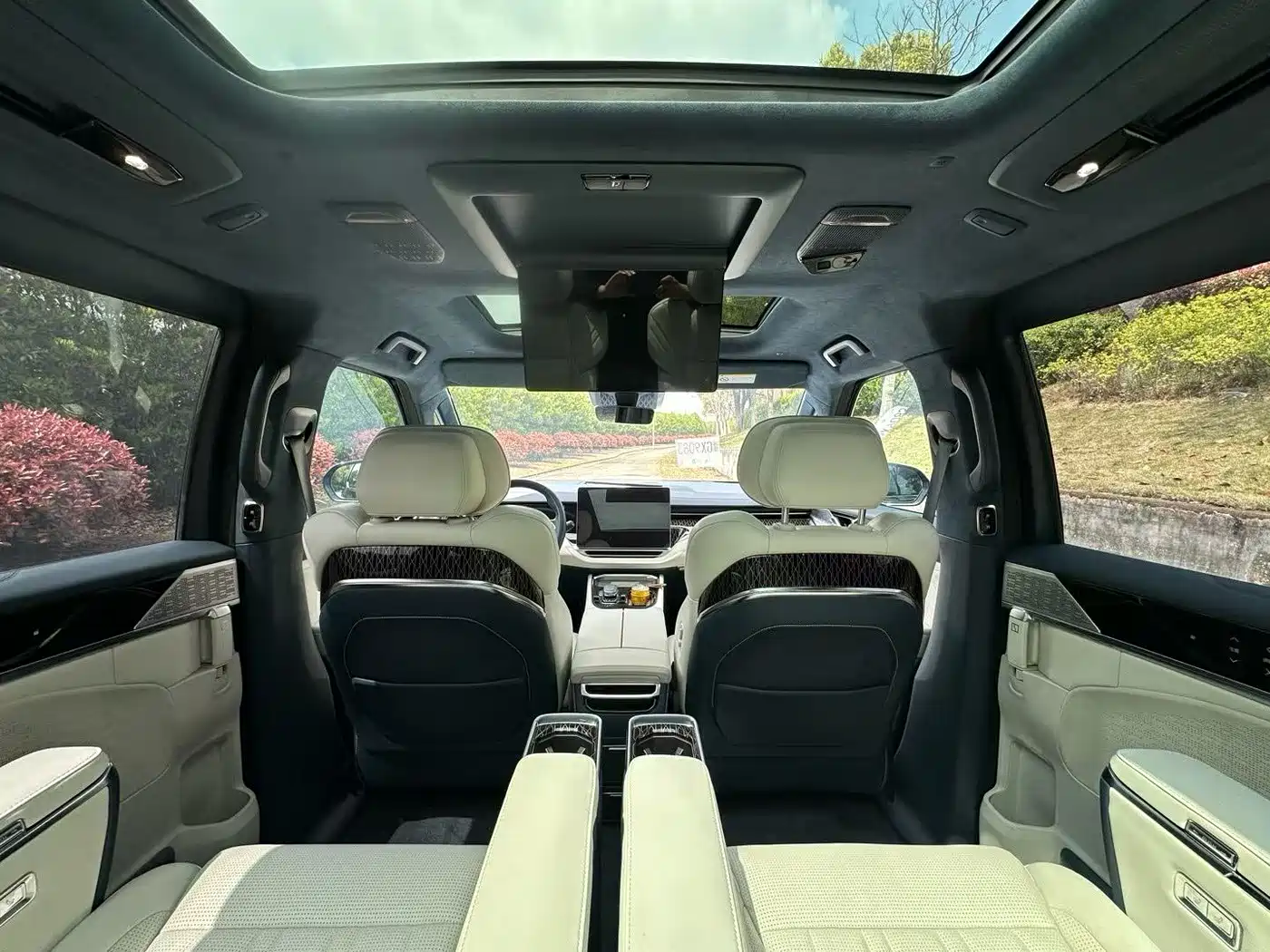 ZEEKR EXTREME KRYPTON 009