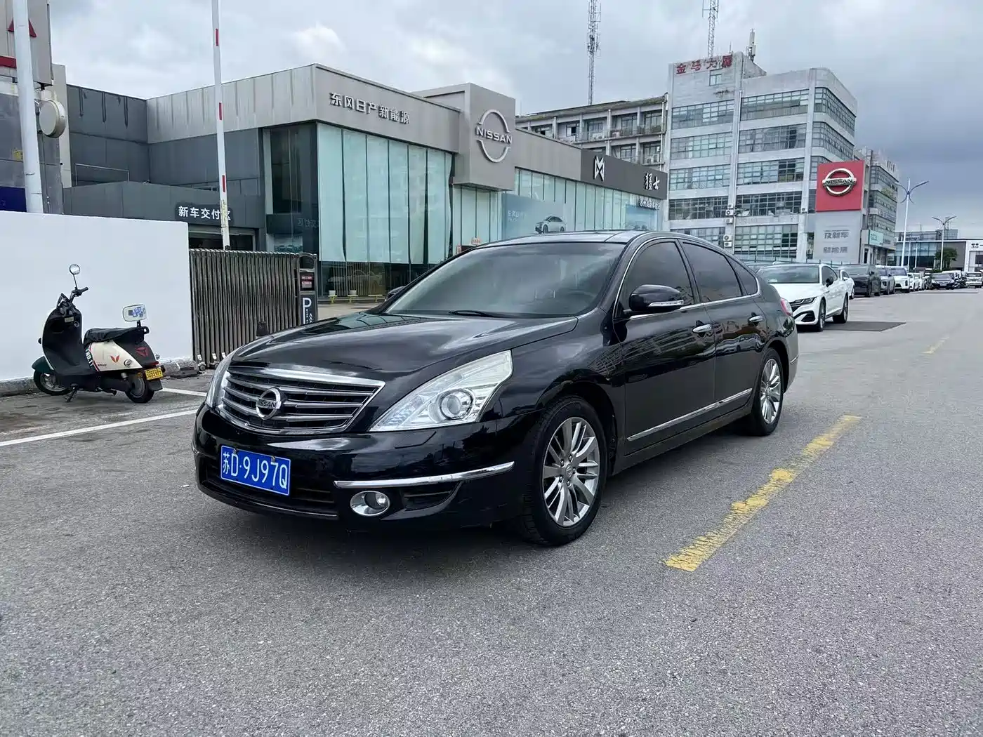 Фото 1 - Nissan Teana