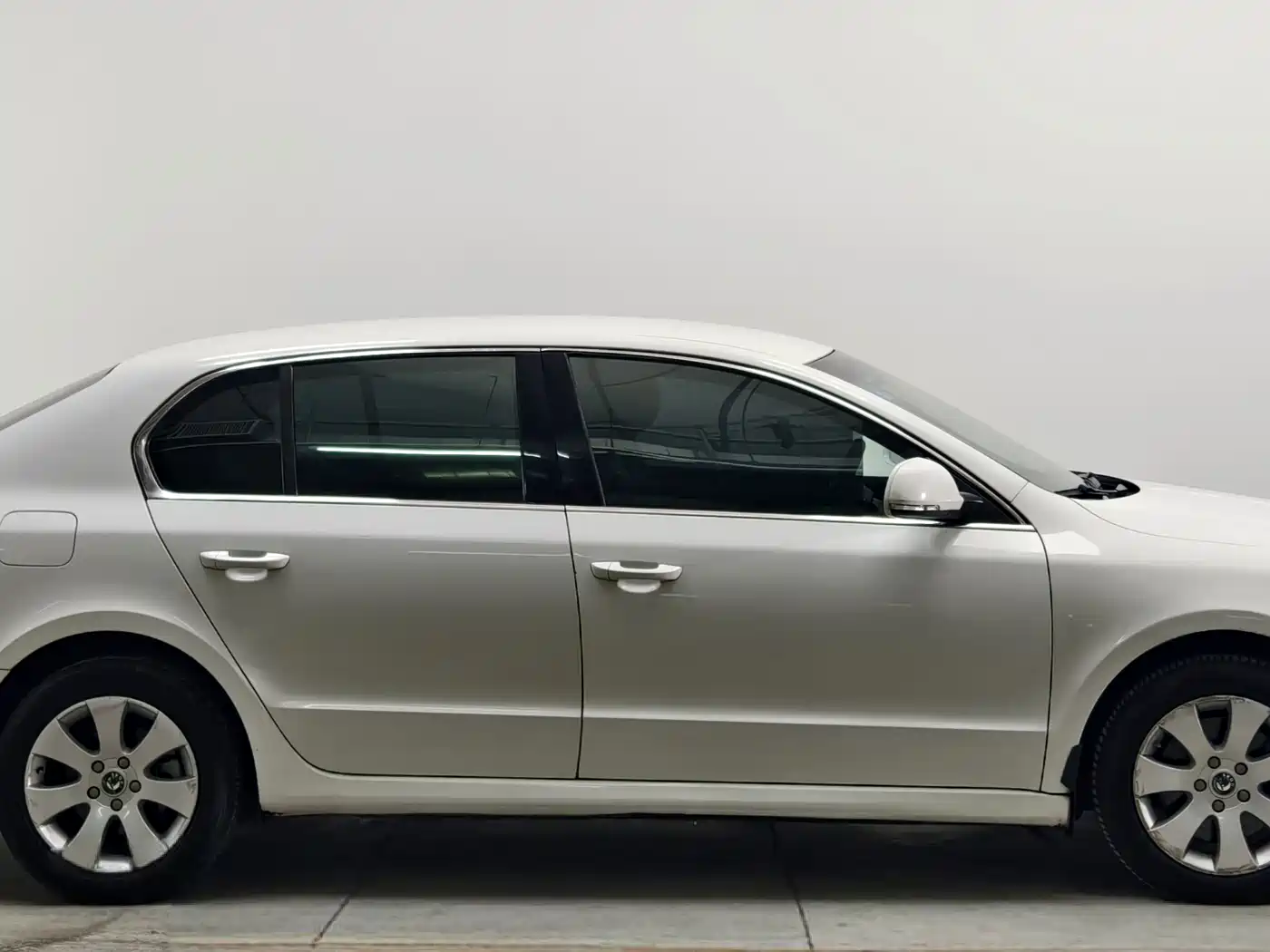 Škoda Superb 2011 2009 1.8TSI Automatic Wisdom