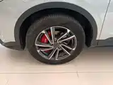 Фото 23 - Geely Coolray
