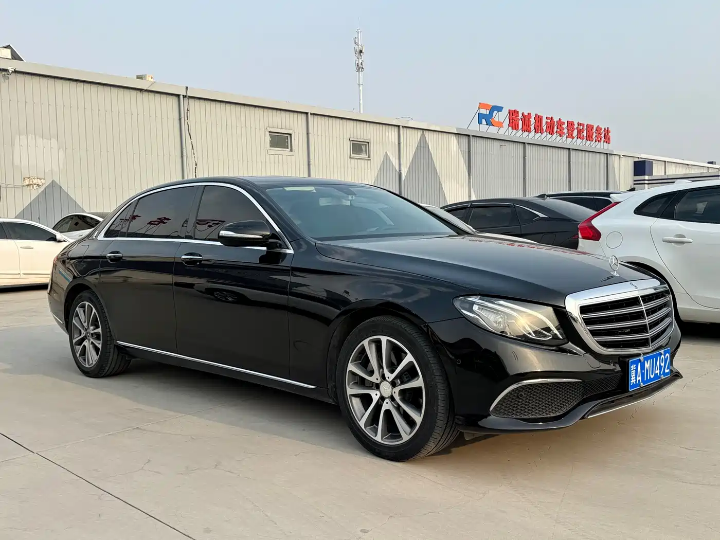Mercedes-Benz E-Class 2019 E 200 L 4MATIC фото 3