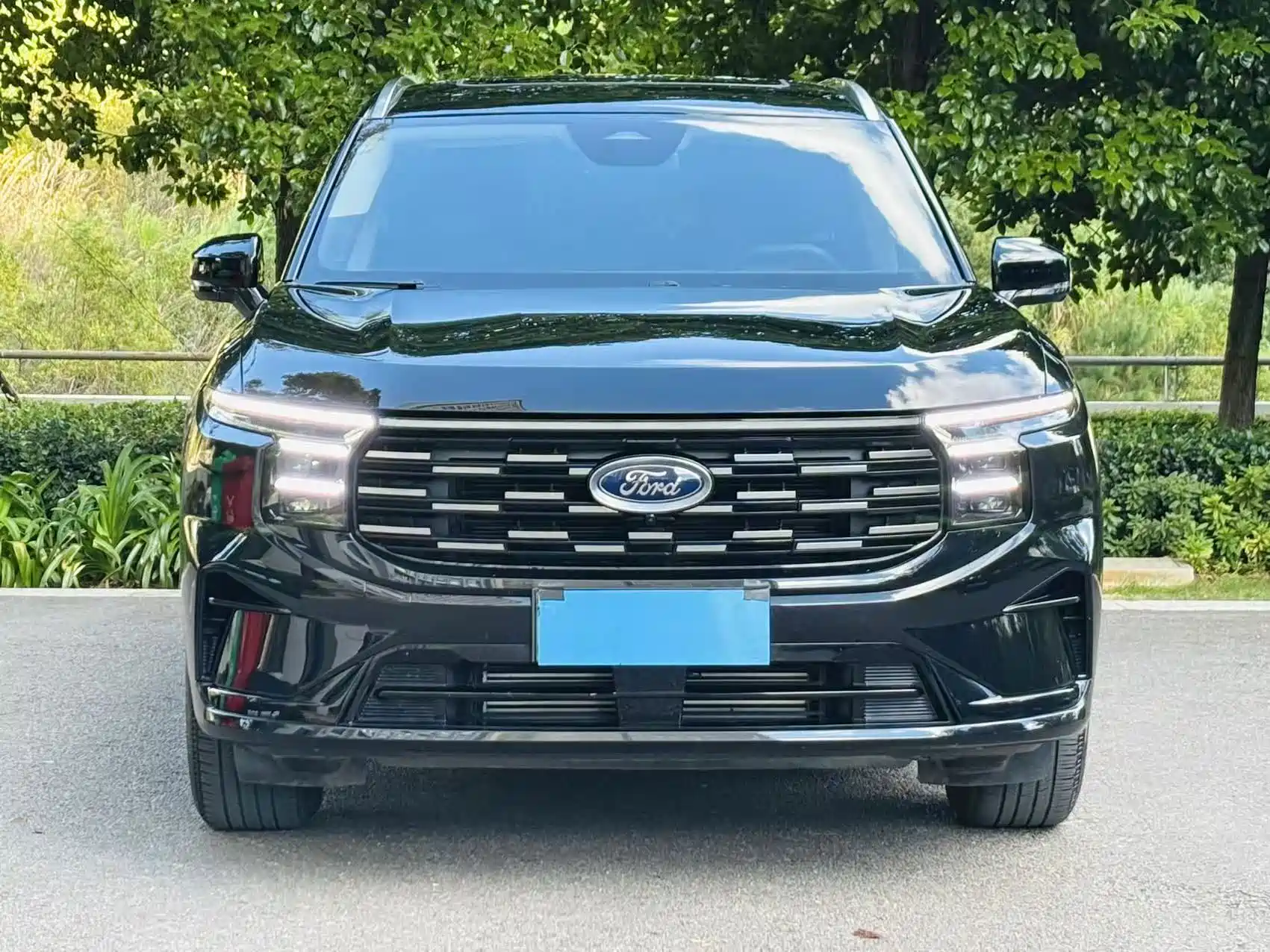 Фото 2 - Ford Edge