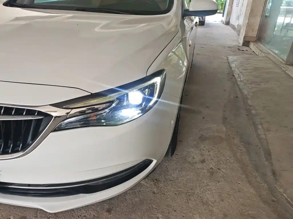 Photo 24 - Buick Excelle